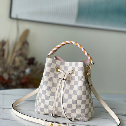 LO VU NUSHAD MM TOTE BAG LOV
